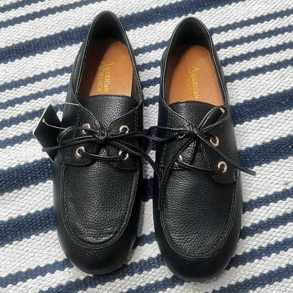 Black leather lace up loafers